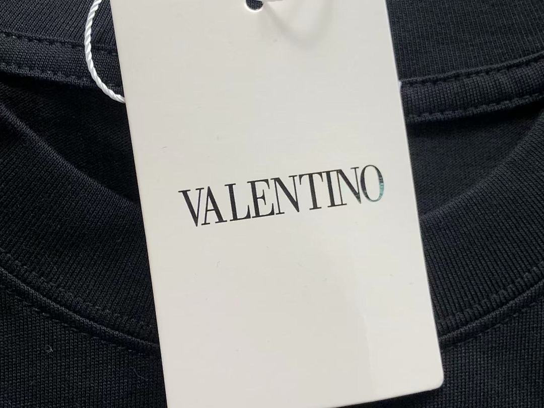 Valentino 115 VALENTINO T-SHIRT 3101060421 (Im 170Cm 60Kg I Wear Size M In The Phot) - Image 23