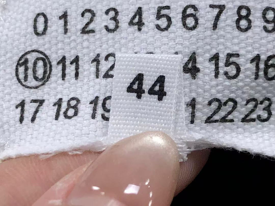On Running 138 MAISON MARGIELA SHIRT 5123016162 (Im 170Cm 60Kg I Wear Size 44 In The Phot) - Image 26