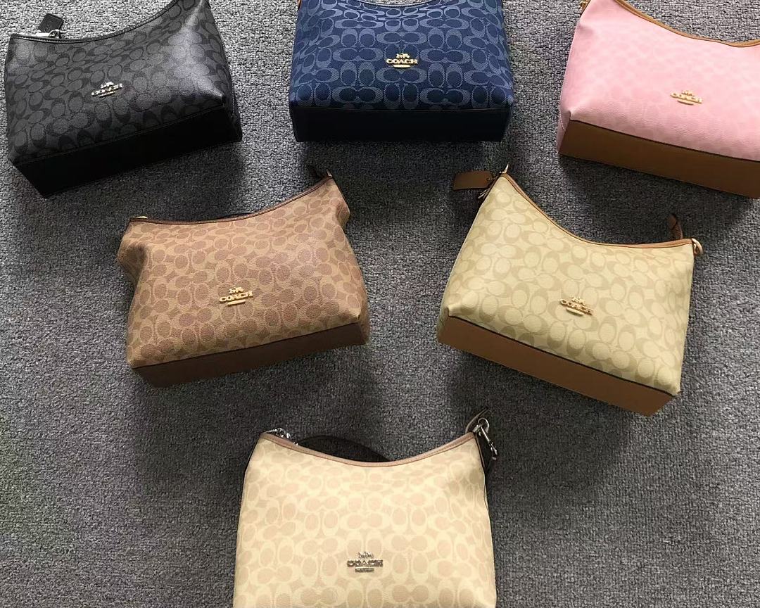 Coach 129 C⭐A⭐H BAG (Long 27CM* Wide 19CM* High 21CM) - Image 3