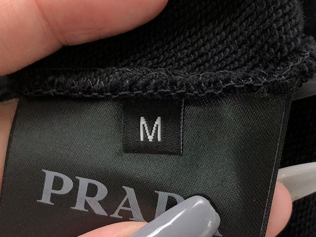 Prada 138 P⭐A⭐A SHORTS 3106191221 (Im 170Cm 60Kg I Wear Size M In The Phot) - Image 25