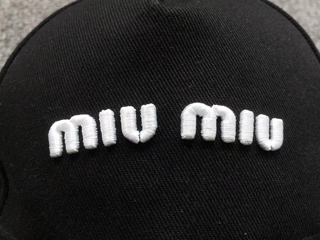Miu Miu 88 M⭐U - Image 5