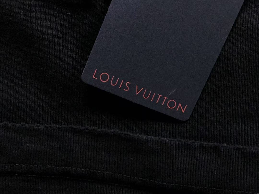 Louis Vuitton 158 L⭐ T-SHIRT 52418116147 (Im 170Cm 60Kg I Wear Size L In The Phot) - Image 22