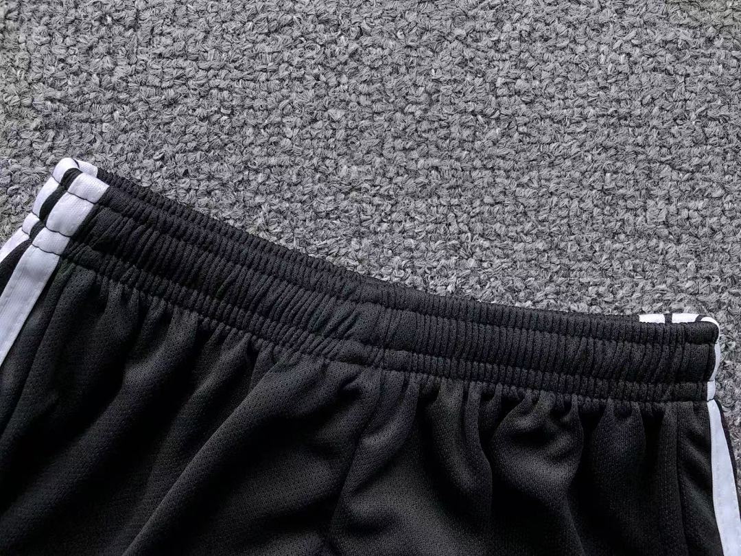 Chanel 68 FOOTBALL T-SHIRT SHORTS - Image 25