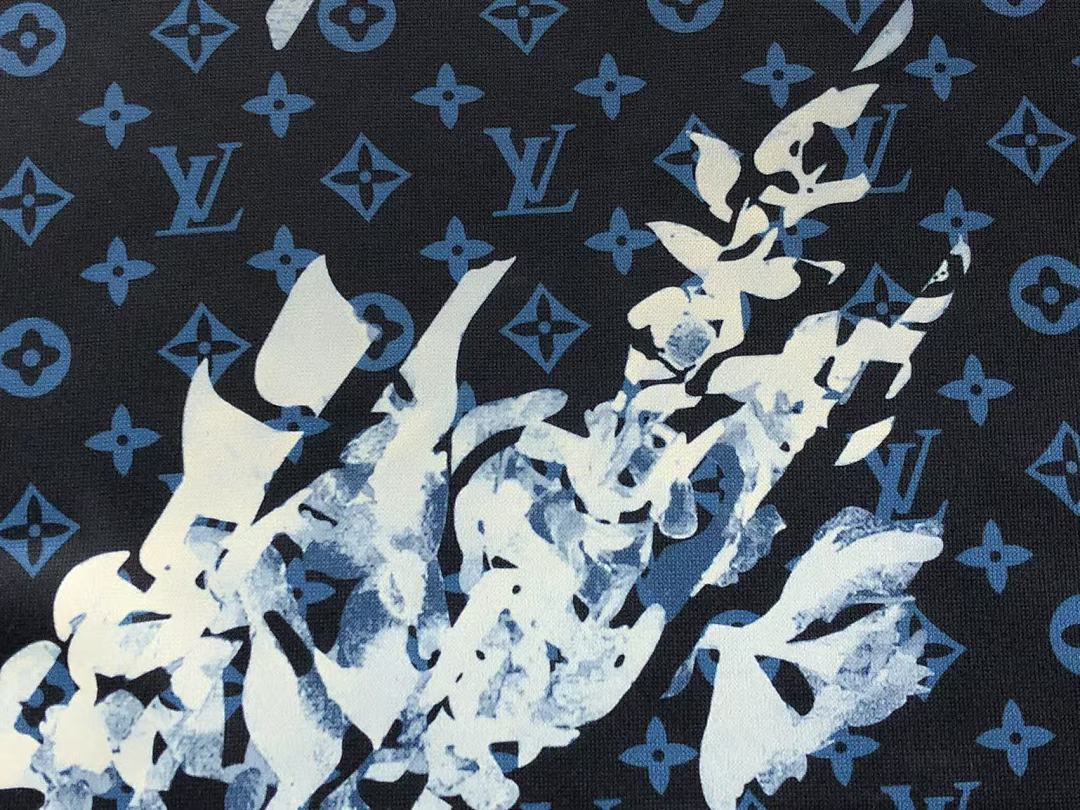 Louis Vuitton 79 L⭐ T-SHIRT 311120332 (Im 170Cm 57Kg I Wear Size M In The Phot) - Image 9