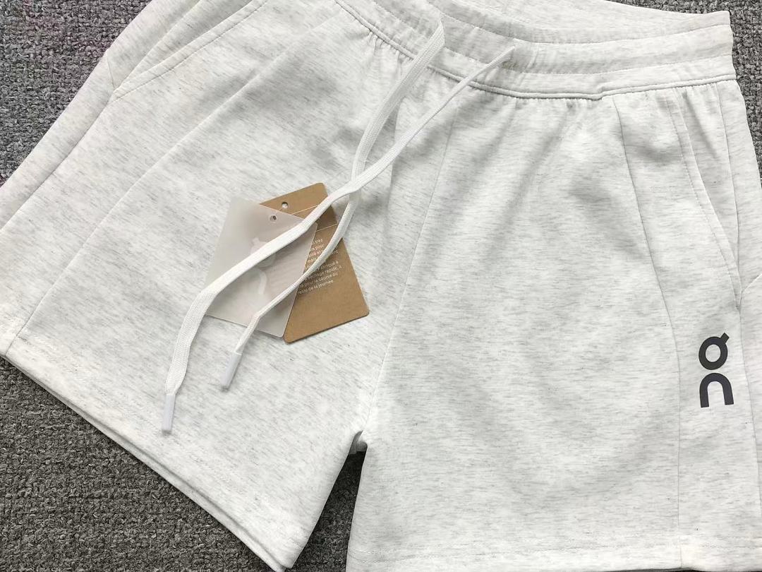 Unbranded 128 ON SHORTS FEMAIE - Image 9
