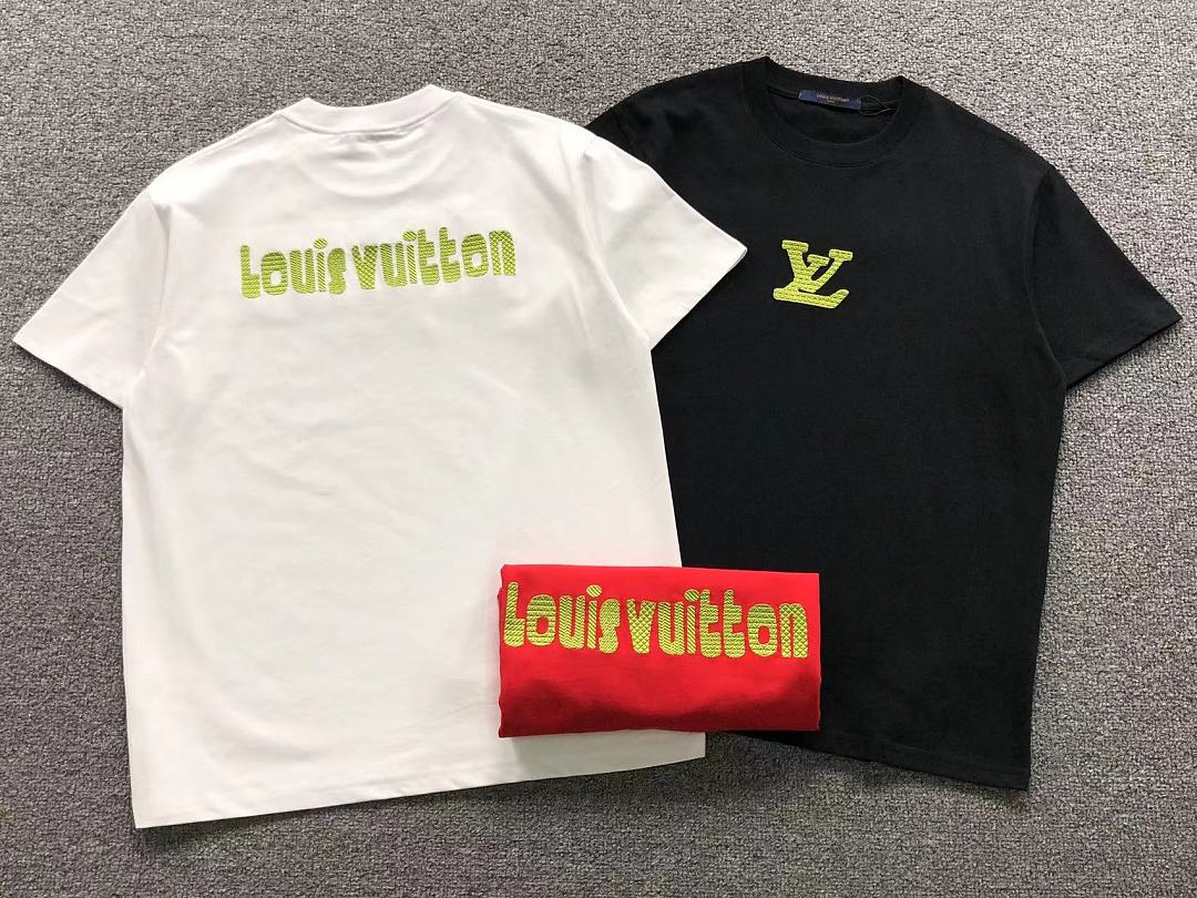 Louis Vuitton 125 L⭐ T-SHIRT 2208022015 (Im 170Cm 60Kg I Wear Size S In The Phot) - Image 5