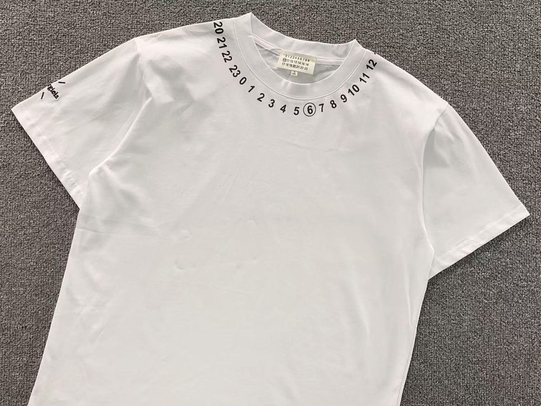 On Running 78 MAISON MARGIELA T-SHIRT 4107052186 (Im 170Cm 60Kg I Wear Size 46 In The Phot) - Image 8