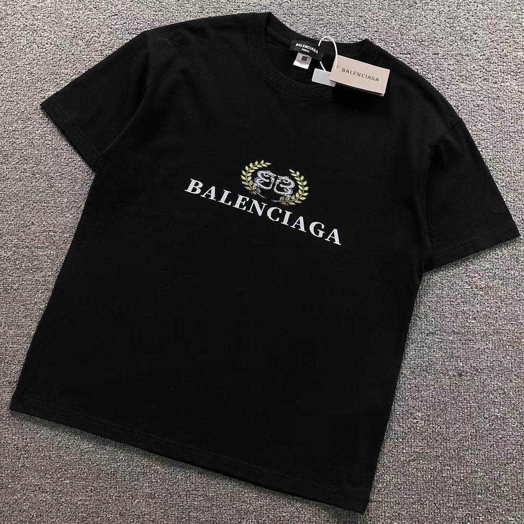 Balenciaga 115 B⭐L⭐⭐⭐IA⭐A T-SHIRT 22051315172 (Im 170Cm 60Kg I Wear Size L In The Phot)