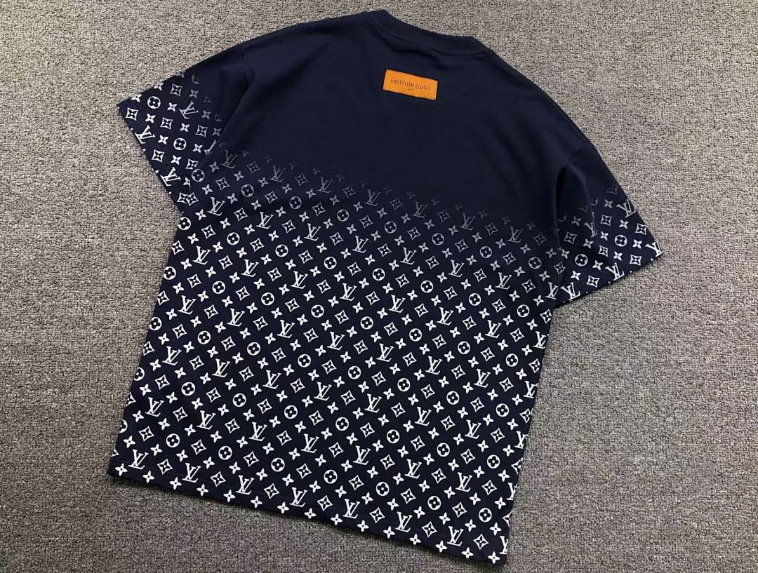 Louis Vuitton 115 L⭐ T-SHIRT 413272621 (Im 170Cm 60Kg I Wear Size S In The Phot) - Image 13