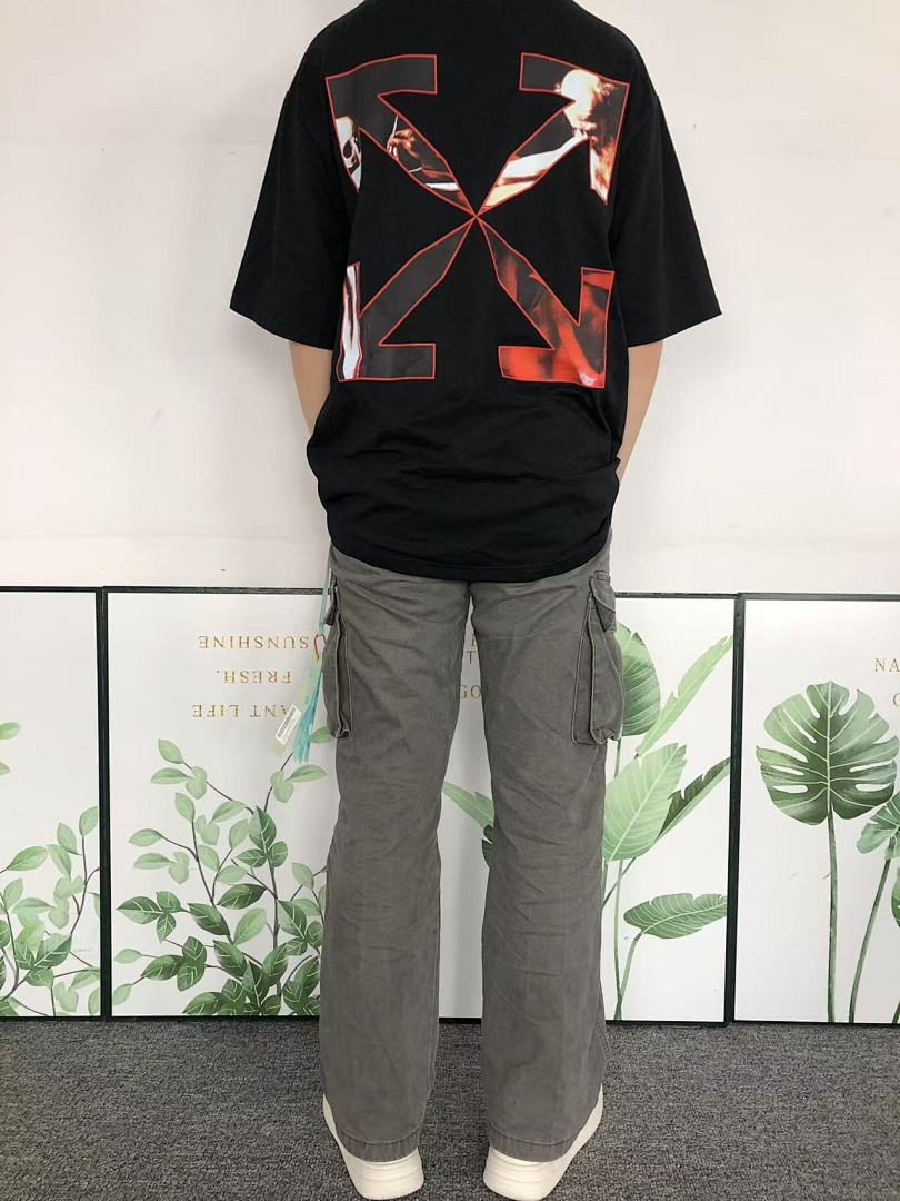 Off-White 98 OFF-WHITE T-SHIRT 503120719 (Im 170Cm 60Kg I Wear Size L In The Phot) - Image 4
