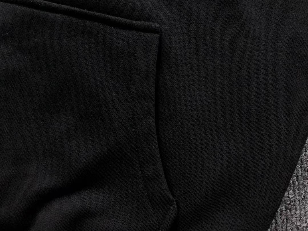 AMI 168 AMI HOODIE 3110170421 (Im 170Cm 60Kg I Wear Size M In The Phot) - Image 29