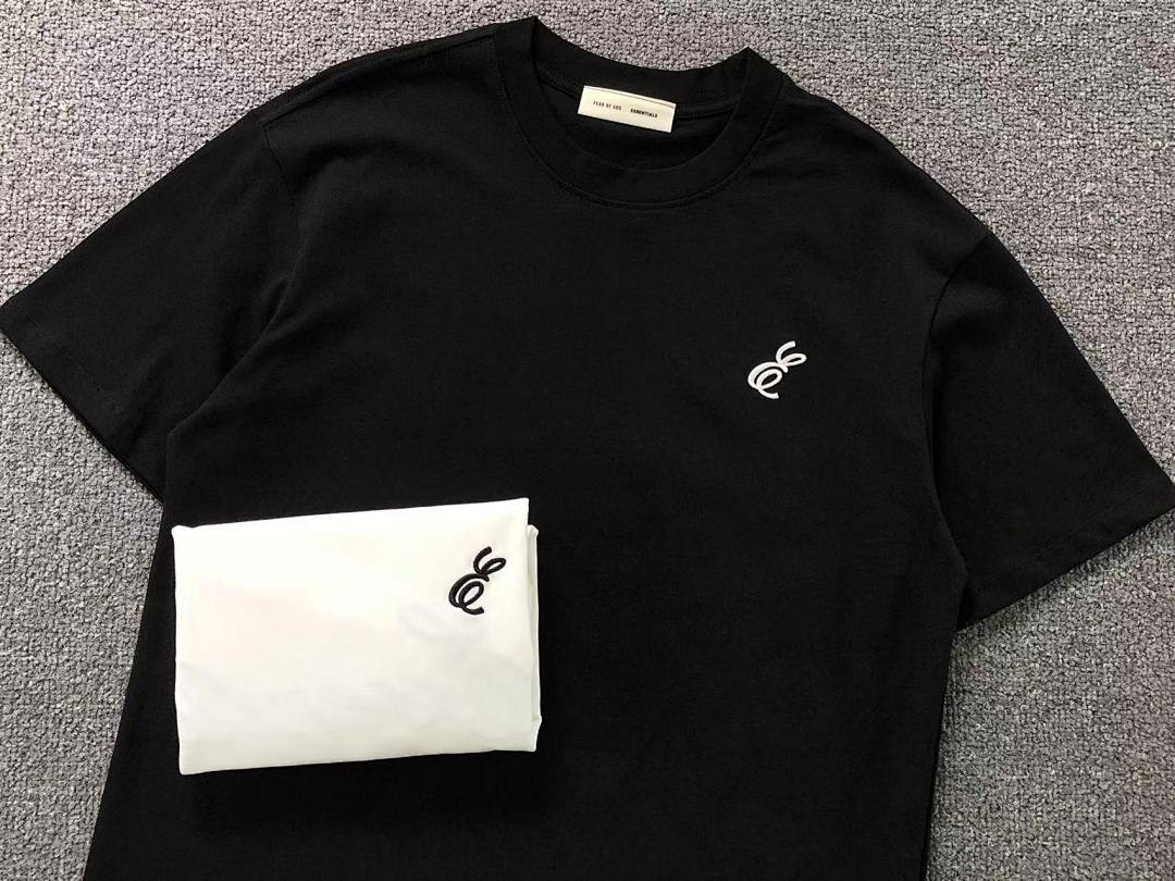 Fear of God 78 FOG T-SHIRT 5122306117 (Im 170Cm 60Kg I Wear Size M In The Phot) - Image 17