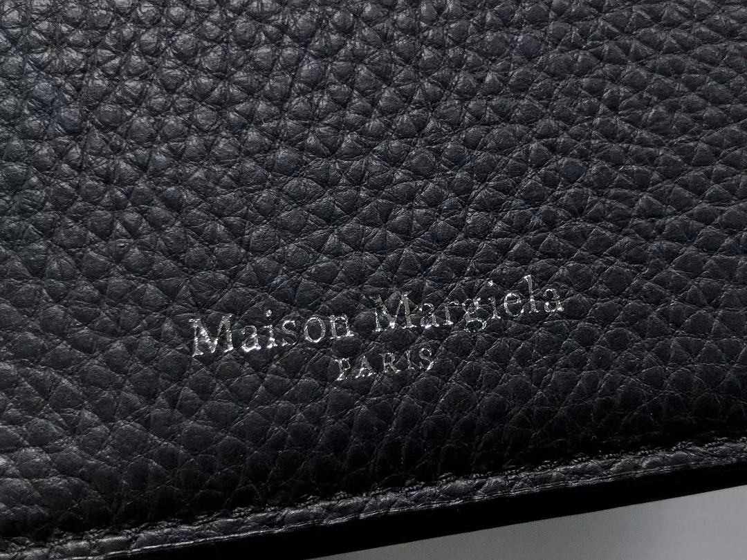 On Running 135 MAISON MARGIELA BAG 3206182221 (Long 12CM* High 9CM) - Image 14