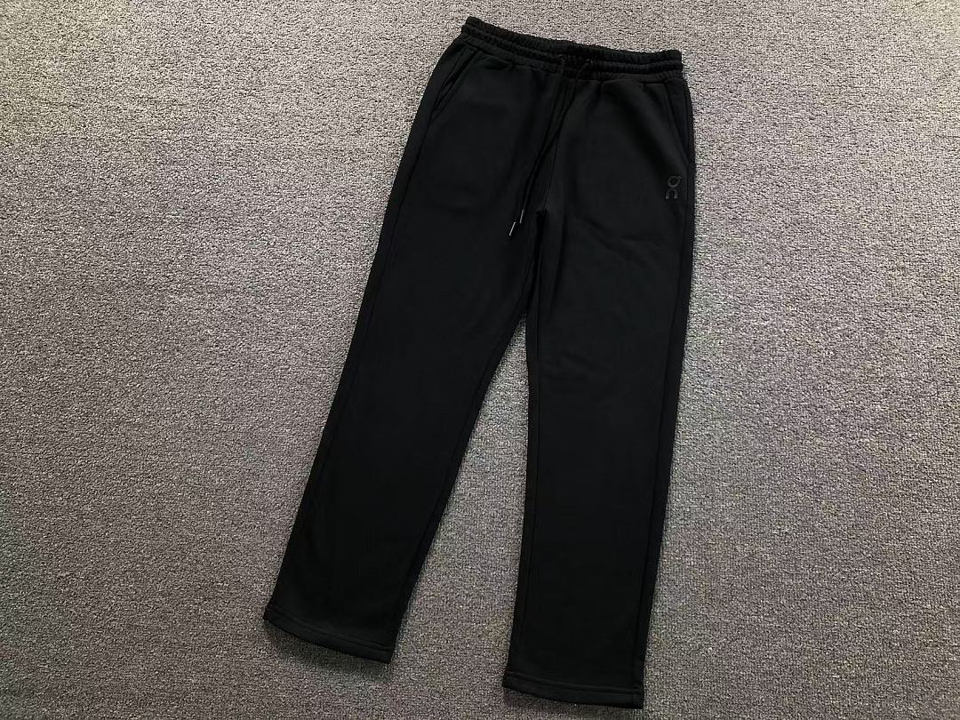 On Running 145 ON TROUSERS 2206151204 (Im 170Cm 60Kg I Wear Size L In The Phot) - Image 12