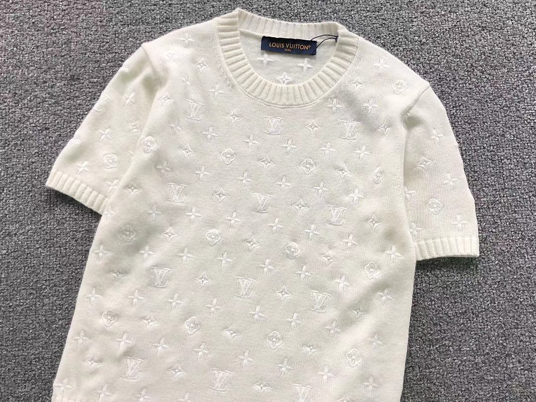 Louis Vuitton 195 L⭐ T-SHIRT FEMAIE - Image 5