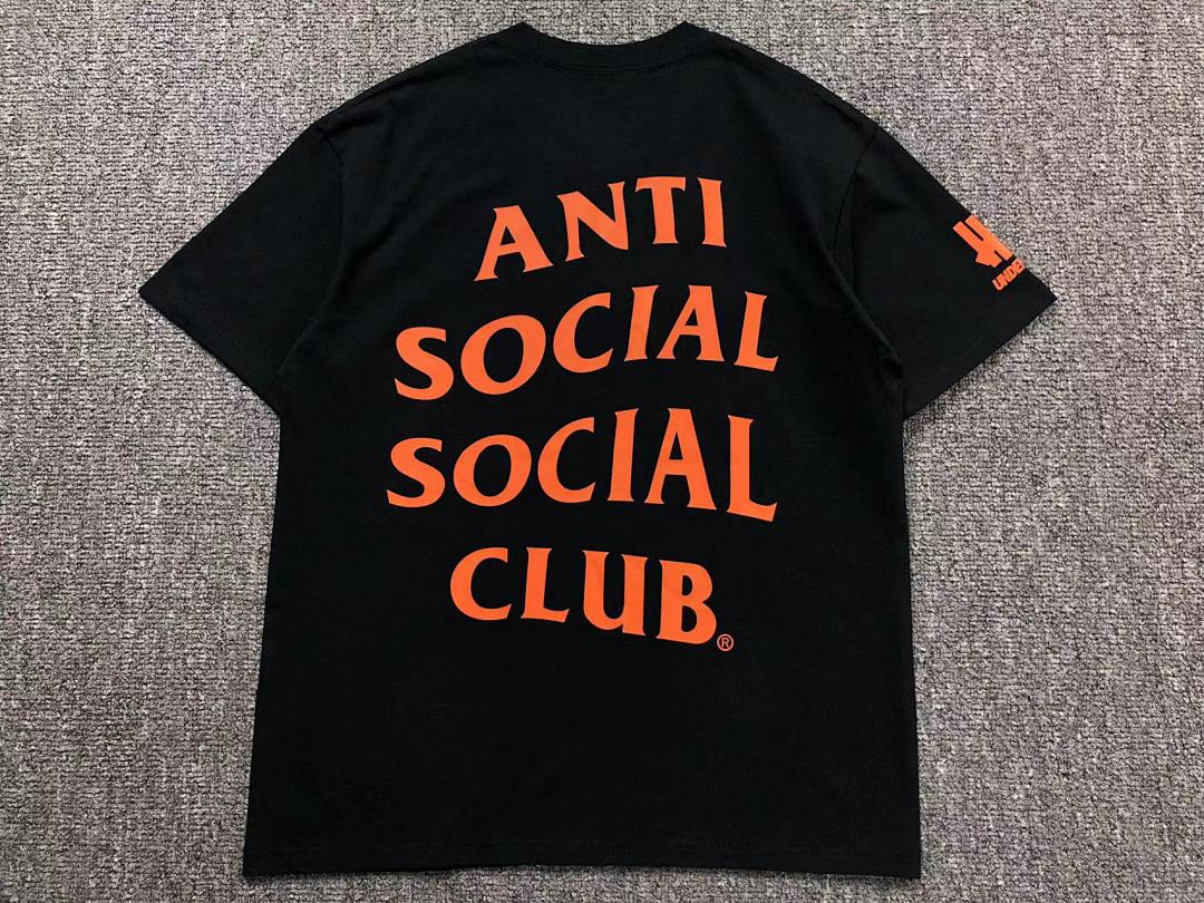 Christian Louboutin 85 ANTI SOCIAL CLUB X UNDEFEATED T-SHIRT - Image 5