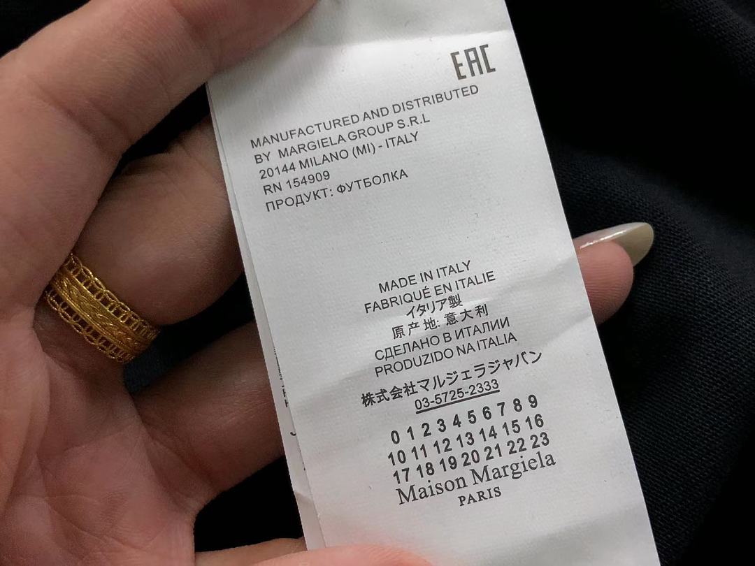 On Running 105 MAISON MARGIELA LONG SLEEVED 52073015136 (Im 170Cm 60Kg I Wear Size M In The Phot) - Image 19