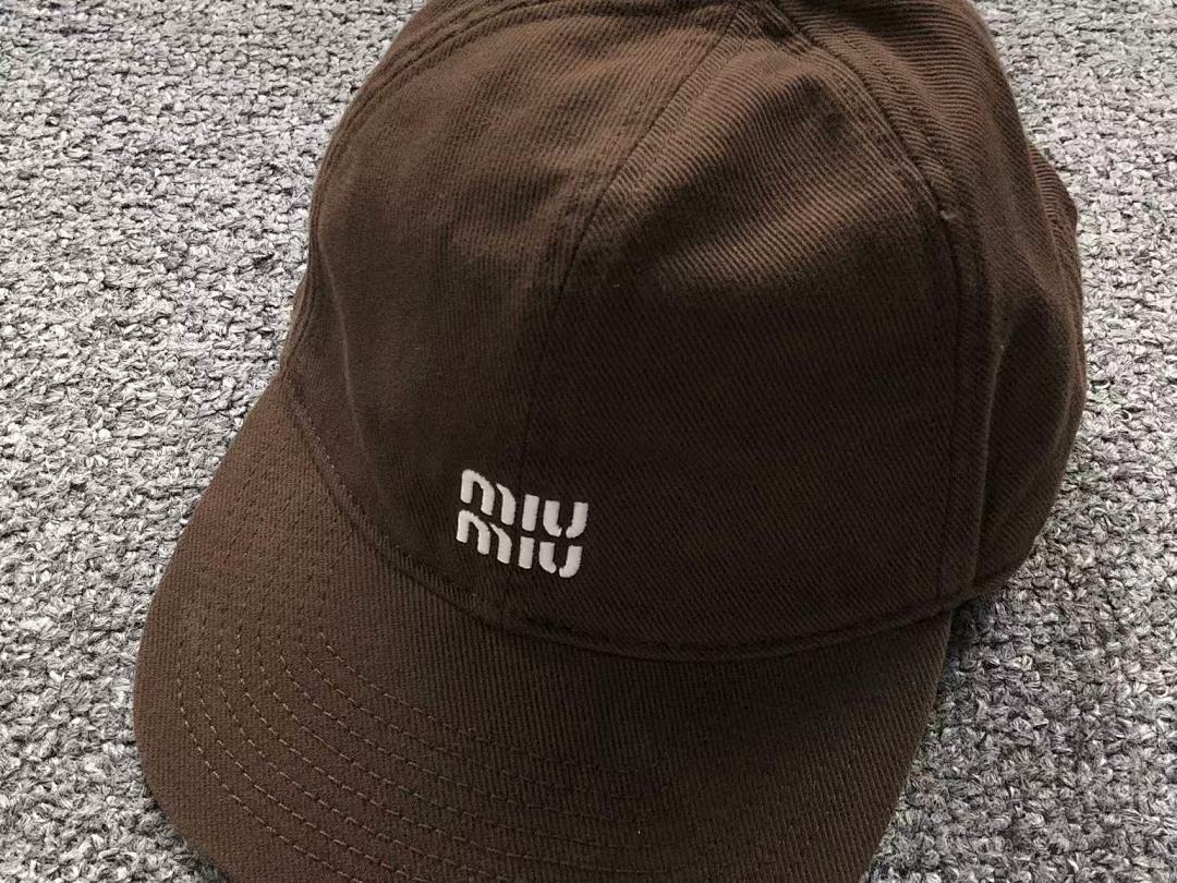 Miu Miu 75 M⭐U - Image 18
