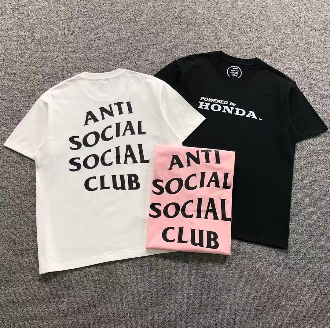 Christian Louboutin 85 ANTI SOCIAL CLUB T-SHIRT 1109052002 (Im 170Cm 60Kg I Wear Size L In The Phot), photo 1