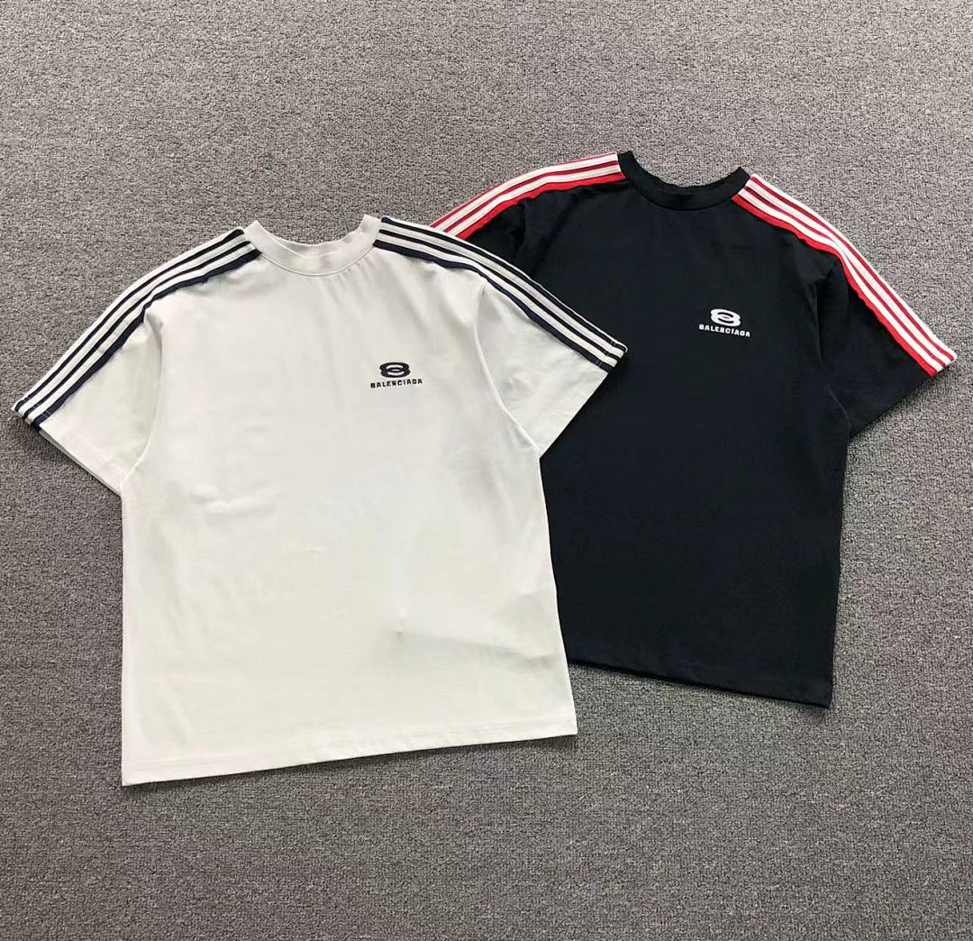 Balenciaga 128 B⭐L⭐⭐⭐IA⭐A T-SHIRT 3108081921 (Im 170Cm 60Kg I Wear Size 2 In The Phot)