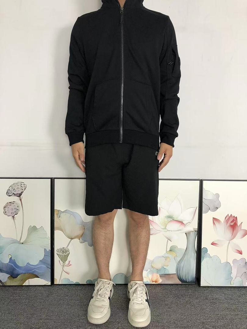 C.P. Company 175 CP HOODIE 42060908143 (Im 170Cm 60Kg I Wear Size M In The Phot) - Image 3