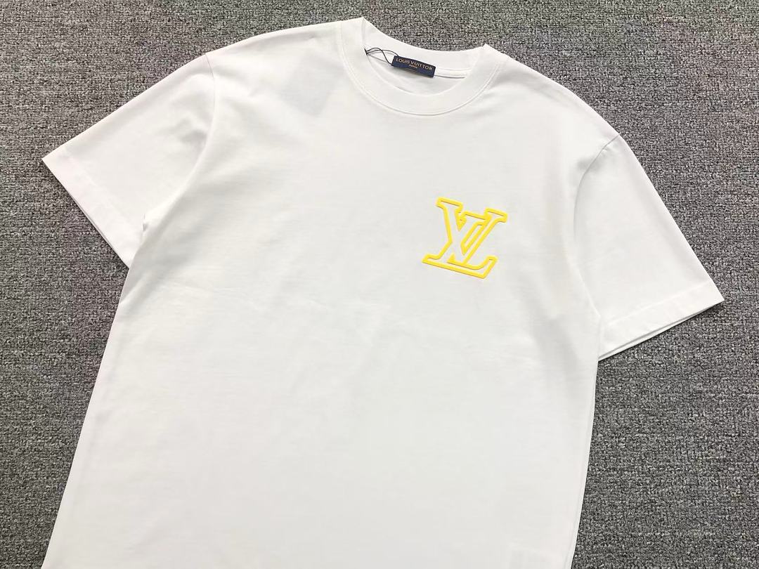 Louis Vuitton 115 L⭐ T-SHIRT 3204180621 (Im 170Cm 60Kg I Wear Size L In The Phot) - Image 9
