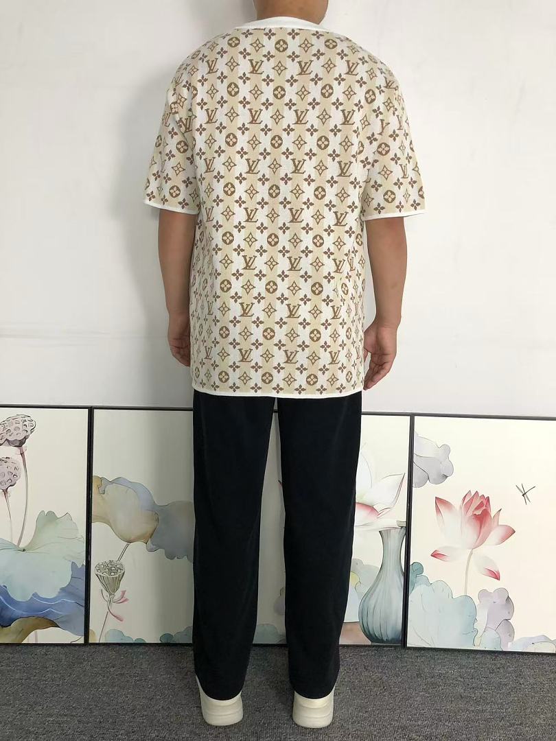 Louis Vuitton 178 L⭐ T-SHIRT 3207141021 (Im 170Cm 60Kg I Wear Size S In The Phot) - Image 4