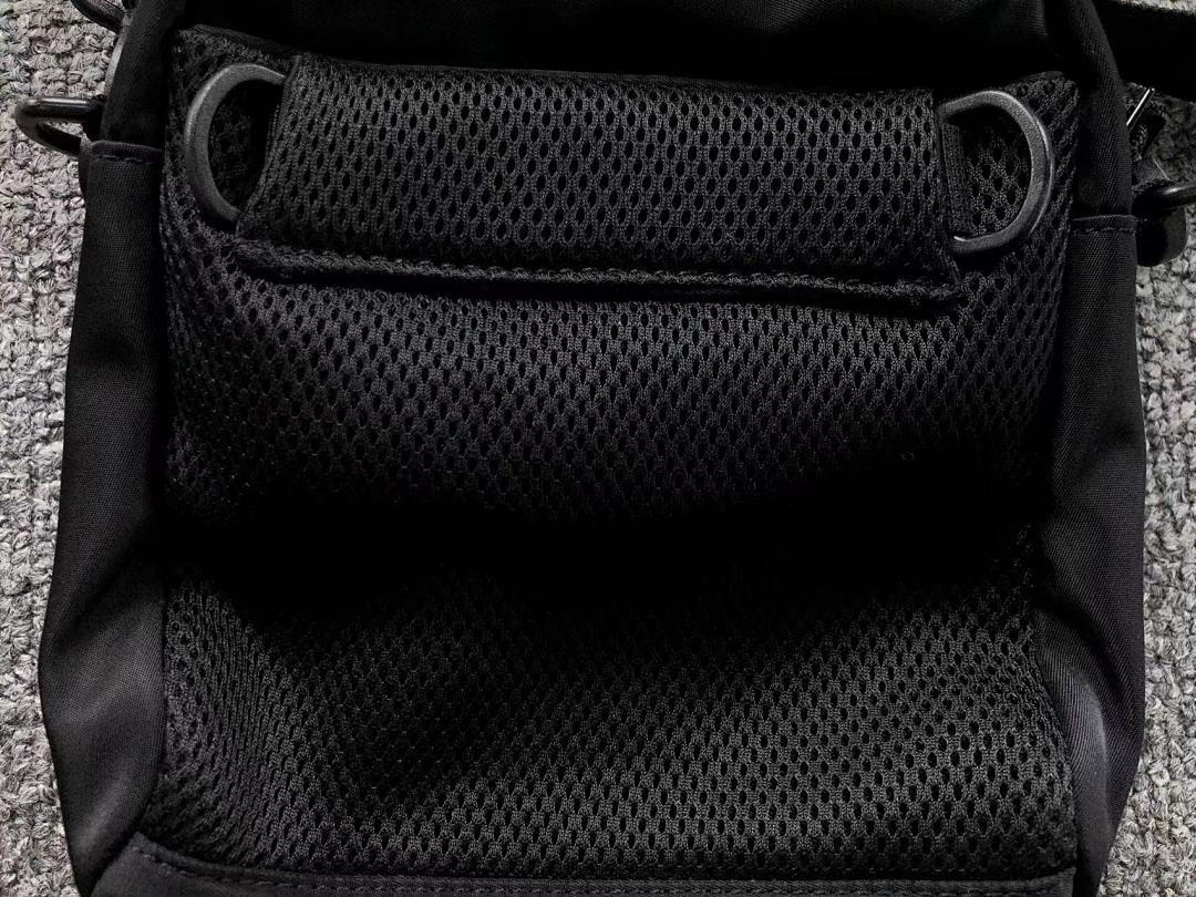 Human Made 185 HUMAN MADE BAG 2110171701 (Long 21CM* Wide 4CM*17CM) - Image 22