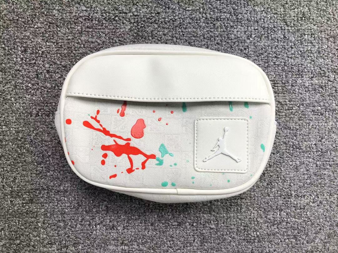 Air Jordan 95 A⭐R J⭐R⭐AN BAG 1106280413 (Long 21CM* Wide 6CM* High 14CM) - Image 2