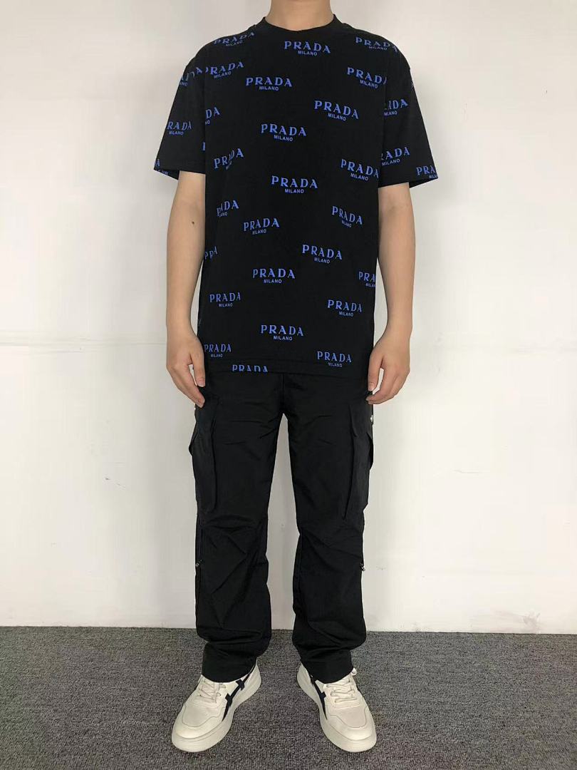Prada 88 P⭐A⭐A T-SHIRT 1105032432 (Im 170Cm 60Kg I Wear Size S In The Phot) - Image 3