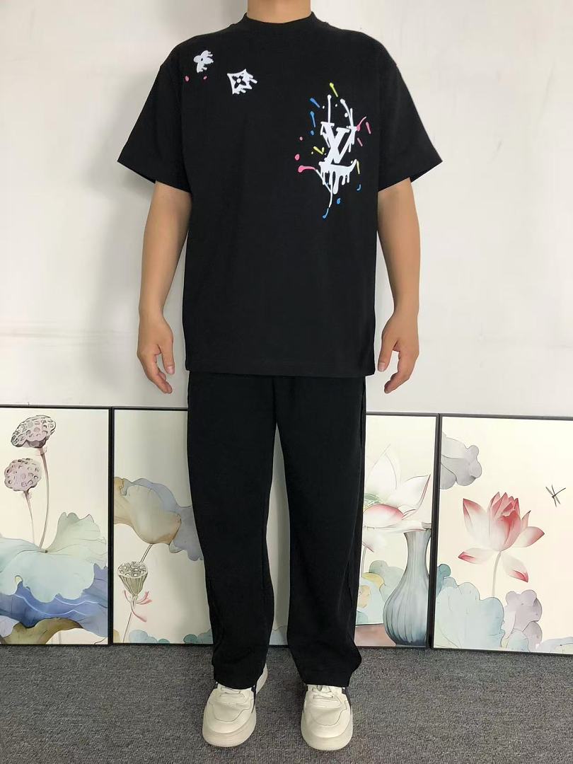 Louis Vuitton 98 L⭐ T-SHIRT 524242619 (Im 170Cm 60Kg I Wear Size M In The Phot) - Image 3