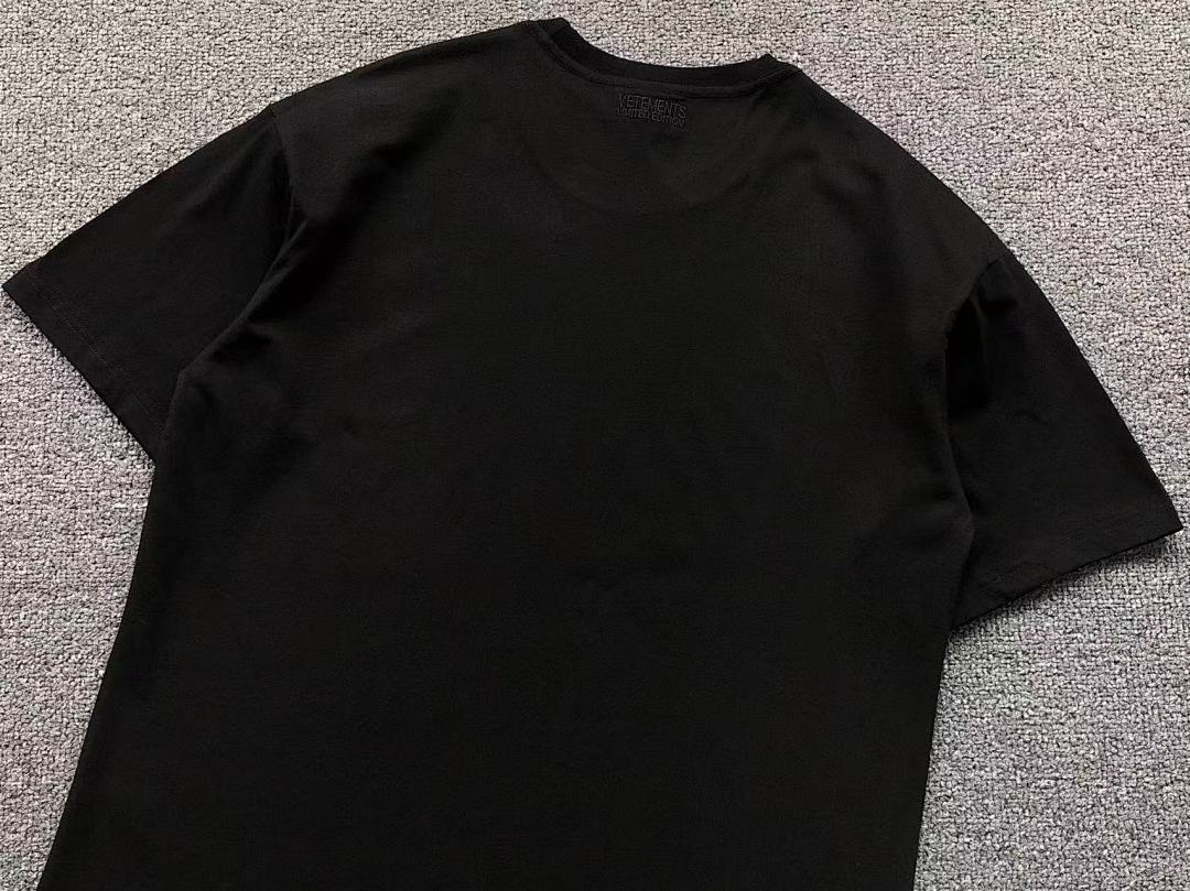 Vetements 108 VETEMENTS T-SHIRT 4112180628 (Im 170Cm 57Kg I Wear Size L In The Phot) - Image 17