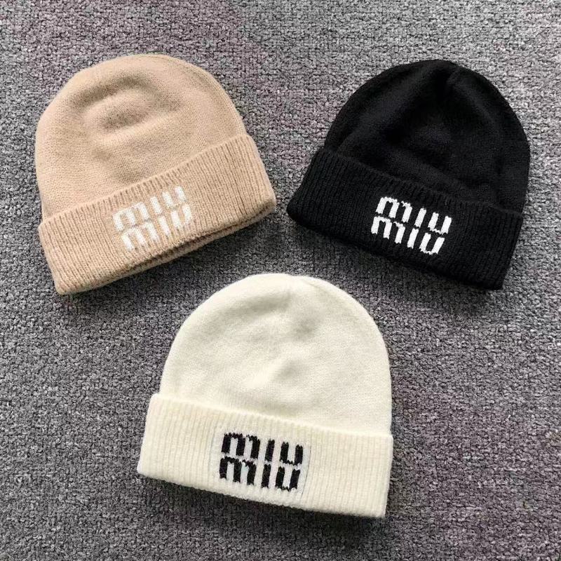 Miu Miu 85 M⭐U