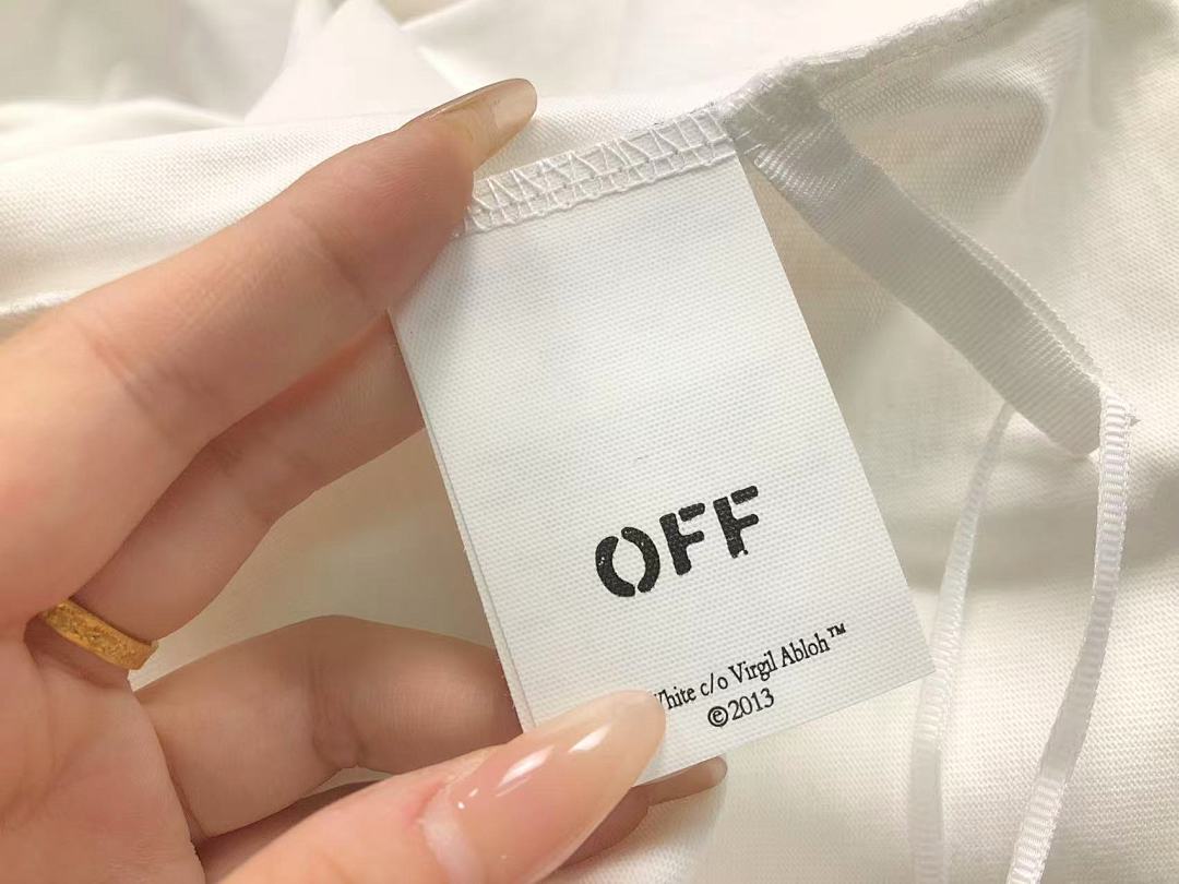 Off-White 115 OFF-WHITE T-SHIRT 4123028165 (Im 170Cm 60Kg I Wear Size S In The Phot) - Image 16