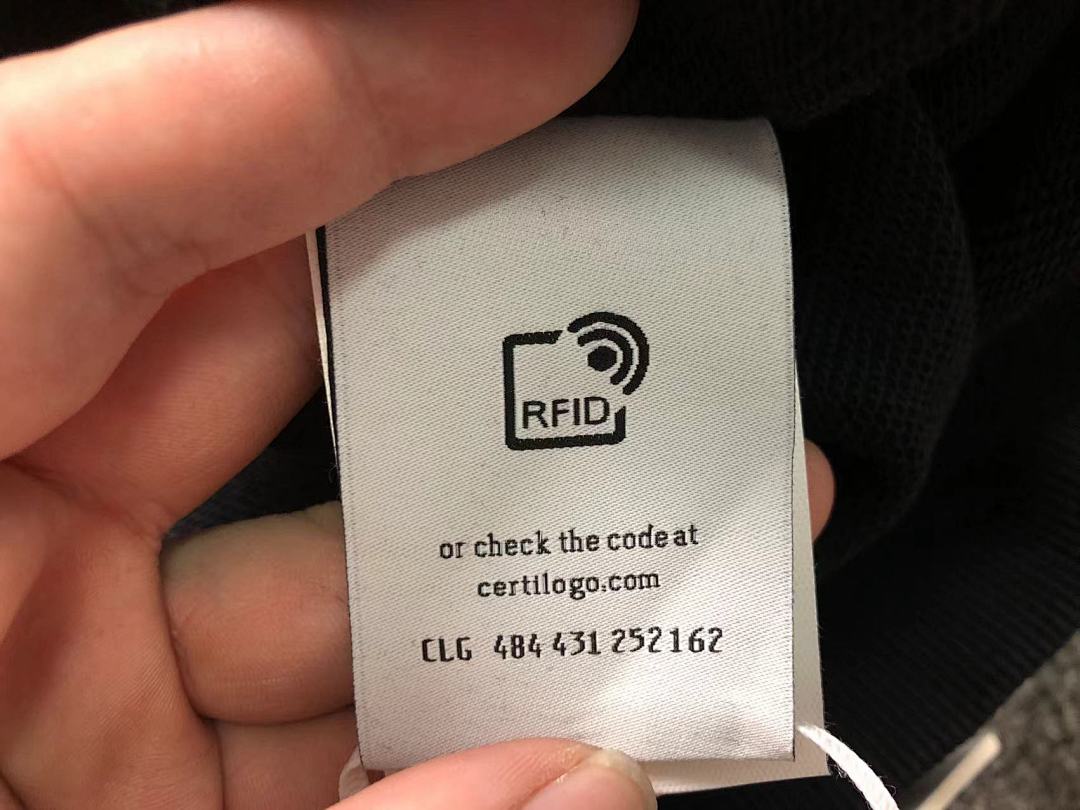 Off-White 136 OFF-WHITE (WHITE HOODIE) - Image 33