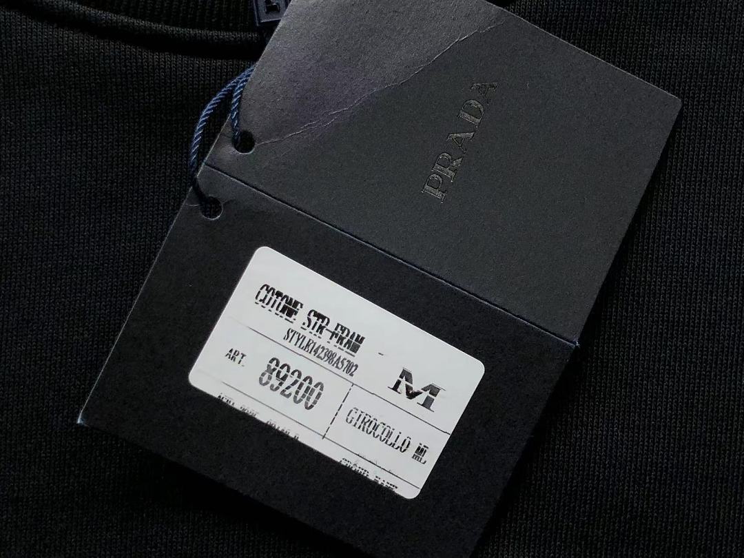 Prada 195 P⭐A⭐A HOODIE 4208281001 (Im 170Cm 60Kg I Wear Size M In The Phot) - Image 19