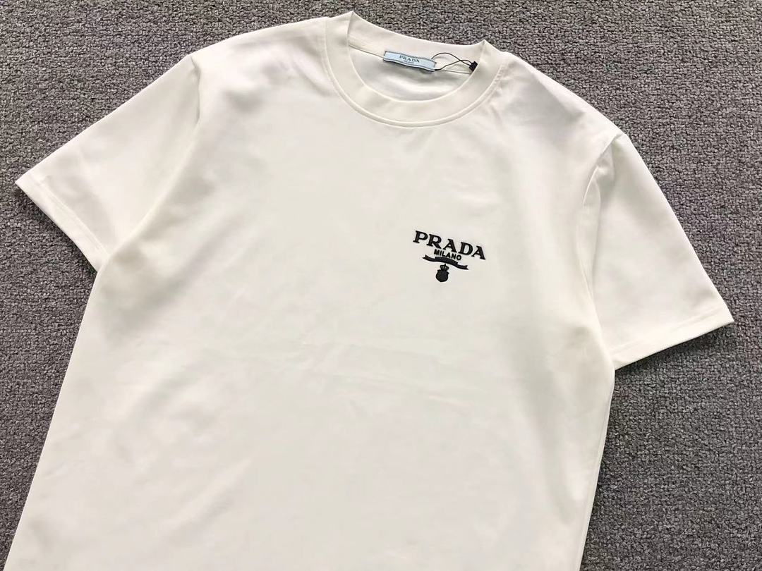 Prada 218 P⭐A⭐A T-SHIRT SHORTS 5260206147 (Im 170Cm 60Kg I Wear Size L In The Phot) - Image 10