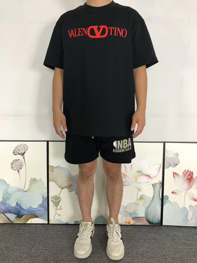 Valentino 125 VALENTINO T-SHIRT 3207130321 (Im 170Cm 60Kg I Wear Size L In The Phot) - Image 3