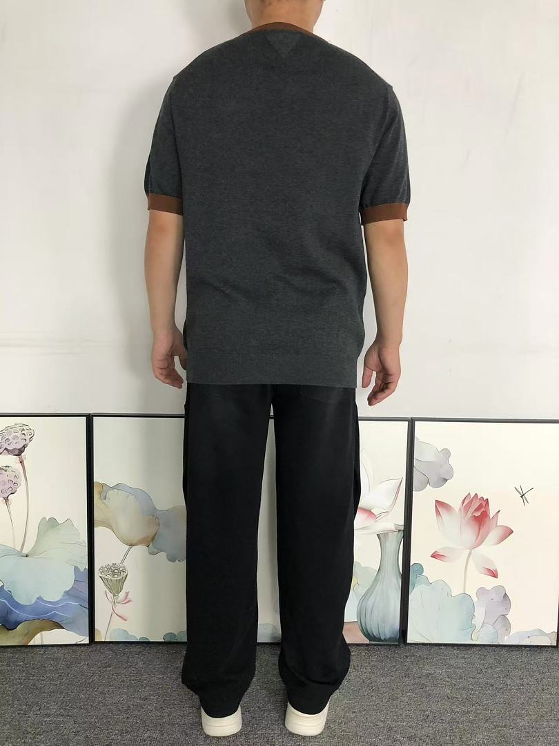 Prada 188 P⭐A⭐A T-SHIRT 3205140121 (Im 170Cm 60Kg I Wear Size M In The Phot) - Image 4