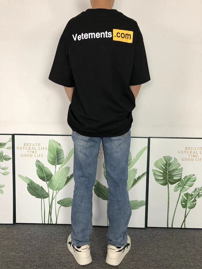 Vetements 108 VETEMENTS T-SHIRT 4112180428 (Im 170Cm 57Kg I Wear Size L In The Phot) - Image 4