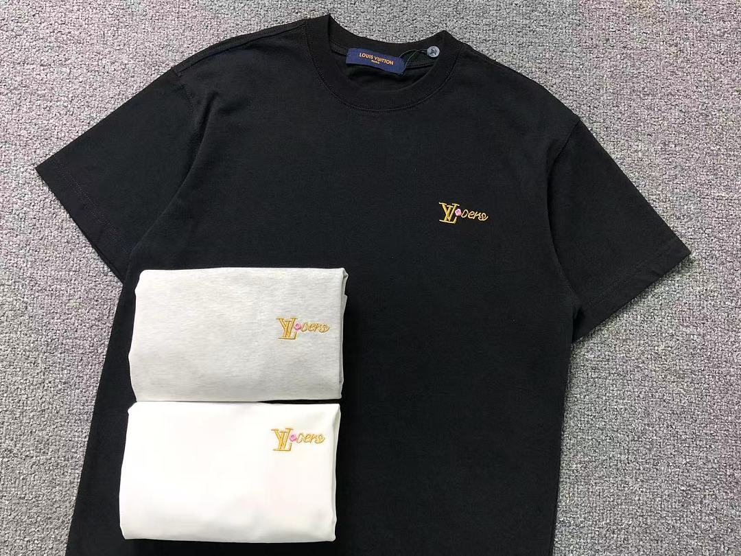 Louis Vuitton SHORTS 158 L⭐ T-SHIRT 2208020715 (Im 170Cm 60Kg I Wear Size S In The Phot) - Image 19