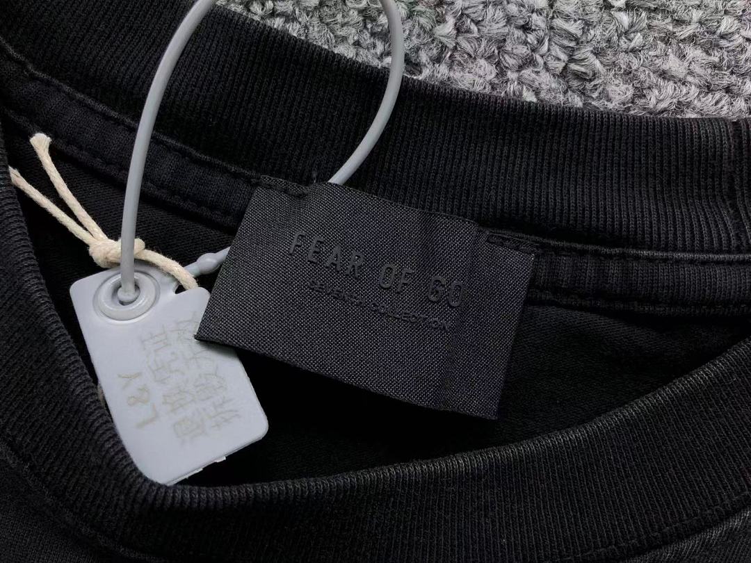 Fear of God 115 FOG T-SHIRT 21101611125 (Im 170Cm 60Kg I Wear Size M In The Phot) - Image 15