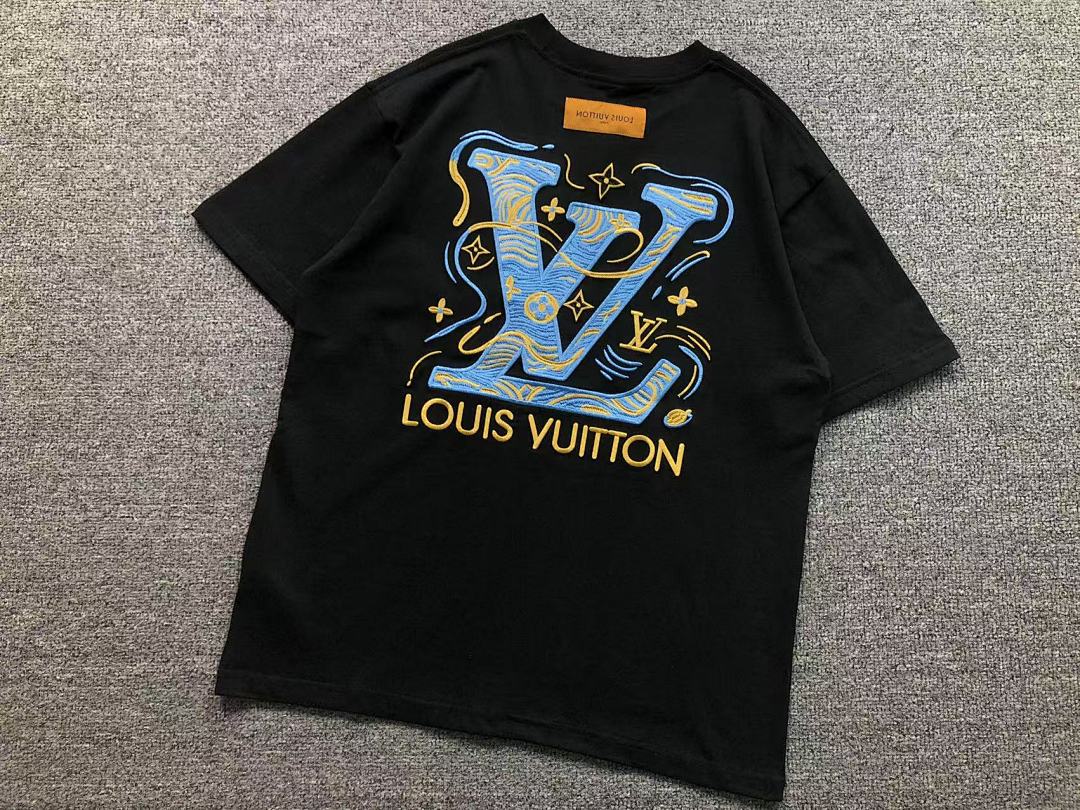 Louis Vuitton 118 L⭐ T-SHIRT 3203110521 (Im 170Cm 60Kg I Wear Size M In The Phot) - Image 11