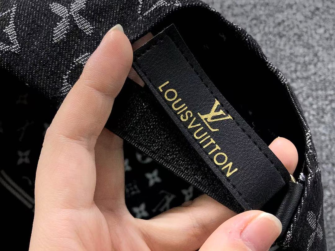 Louis Vuitton 79 L⭐ - Image 19