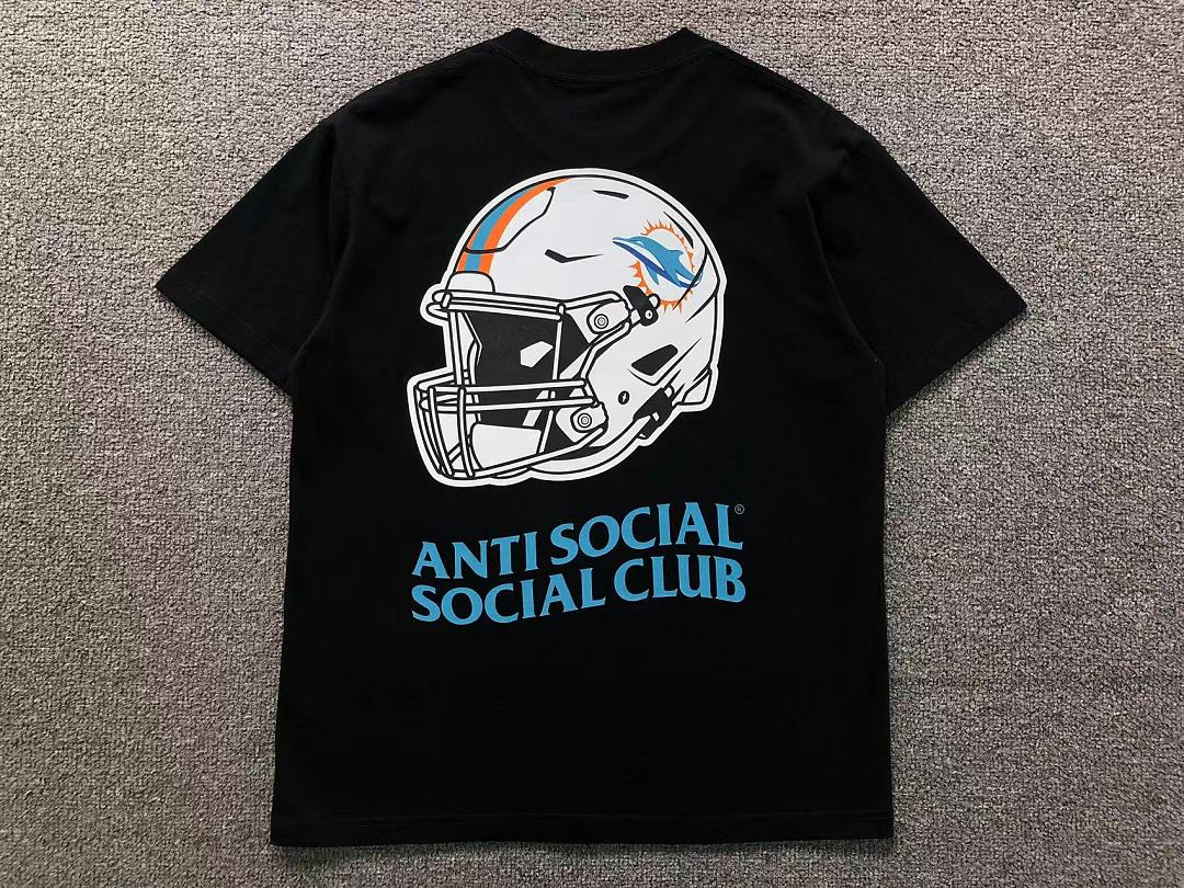 Christian Louboutin 88 ANTI SOCIAL CLUB T-SHIRT 126212002 (Im 170Cm 60Kg I Wear Size M In The Phot) - Image 10