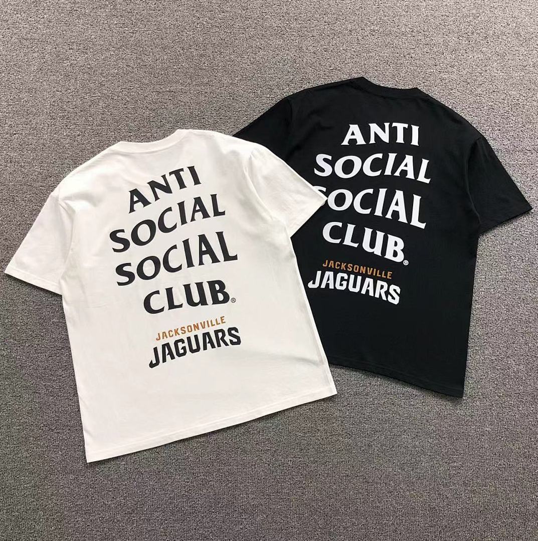 Christian Louboutin 85 ANTI SOCIAL CLUB T-SHIRT 123132602 (Im 170Cm 60Kg I Wear Size L In The Phot)