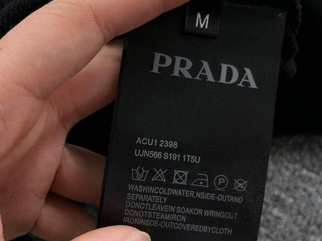Prada 138 P⭐A⭐A SHORTS 413231321 (Im 170Cm 60Kg I Wear Size M In The Phot) - Image 30