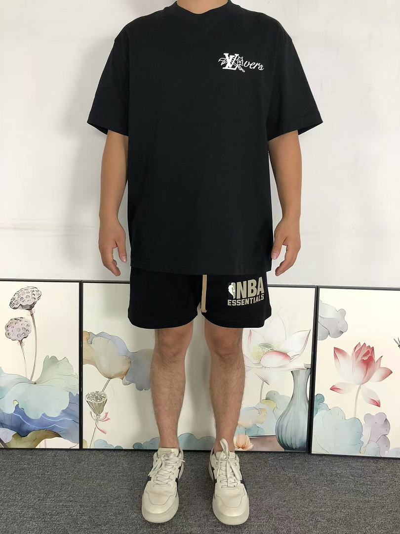 Louis Vuitton 125 L⭐ T-SHIRT 3207130421 (Im 170Cm 60Kg I Wear Size L In The Phot) - Image 3