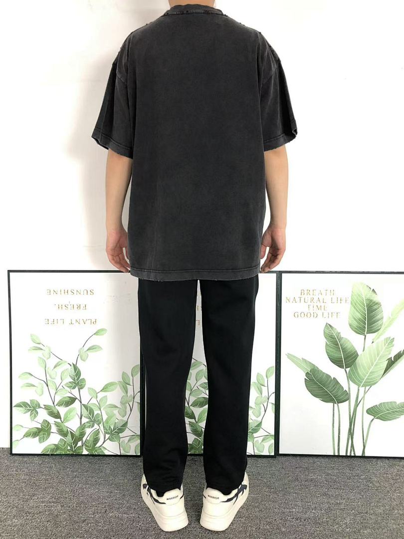 Balenciaga 128 B⭐L⭐⭐⭐IA⭐A T-SHIRT 213041821 (Im 170Cm 55Kg I Wear Size L In The Phot) - Image 4
