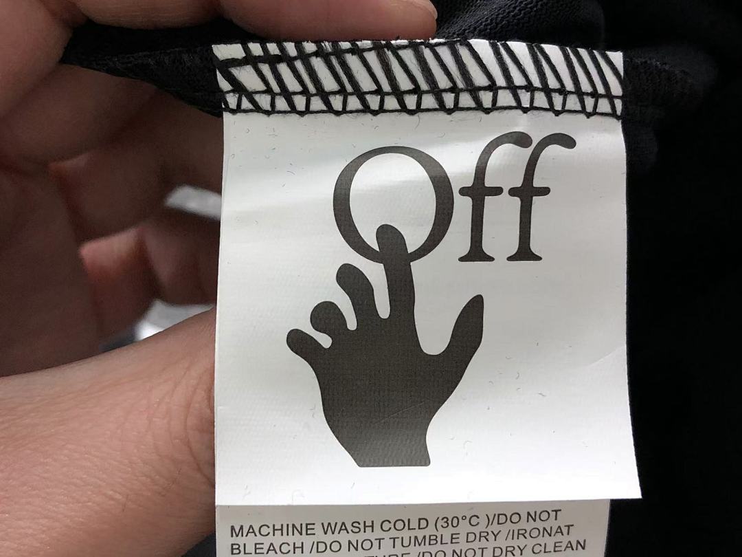 Off-White 68 OFF-WHITE T-SHIRT 41186445 (Im 170Cm 57Kg I Wear Size M In The Phot) - Image 24